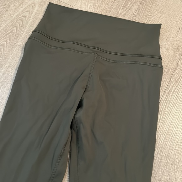 CRZ Yoga Leggings Olive Green Small 4/6 BNWT - Picture 3 of 7